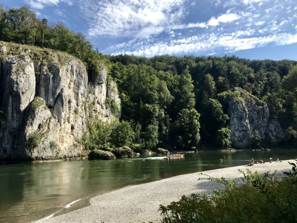 Der Donaudurchbruch nahe Kelheim in Bayern